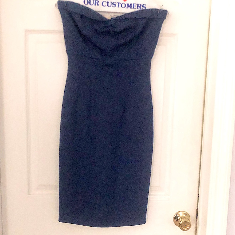 Navy blue strapless dress 4
